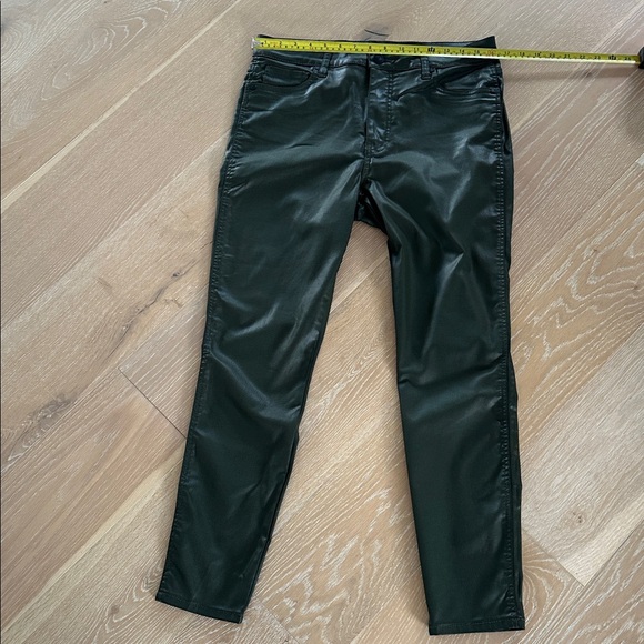 KUT from the Kloth Donna Fab Ab - Dark Olive Green Coated Jeans - Picture 5 of 5